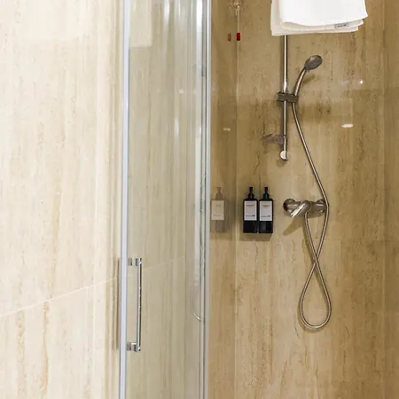 Ampio, Luminoso E In Posizione Strategica 4a Апартаменты Удине