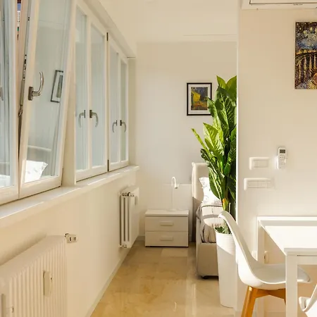 Ampio, Luminoso E In Posizione Strategica 4a Apartmán *